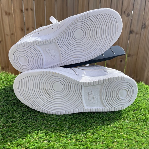 Nike Court Vision Low Triple White Women’s size - 8.5 - Picture 3 of 6